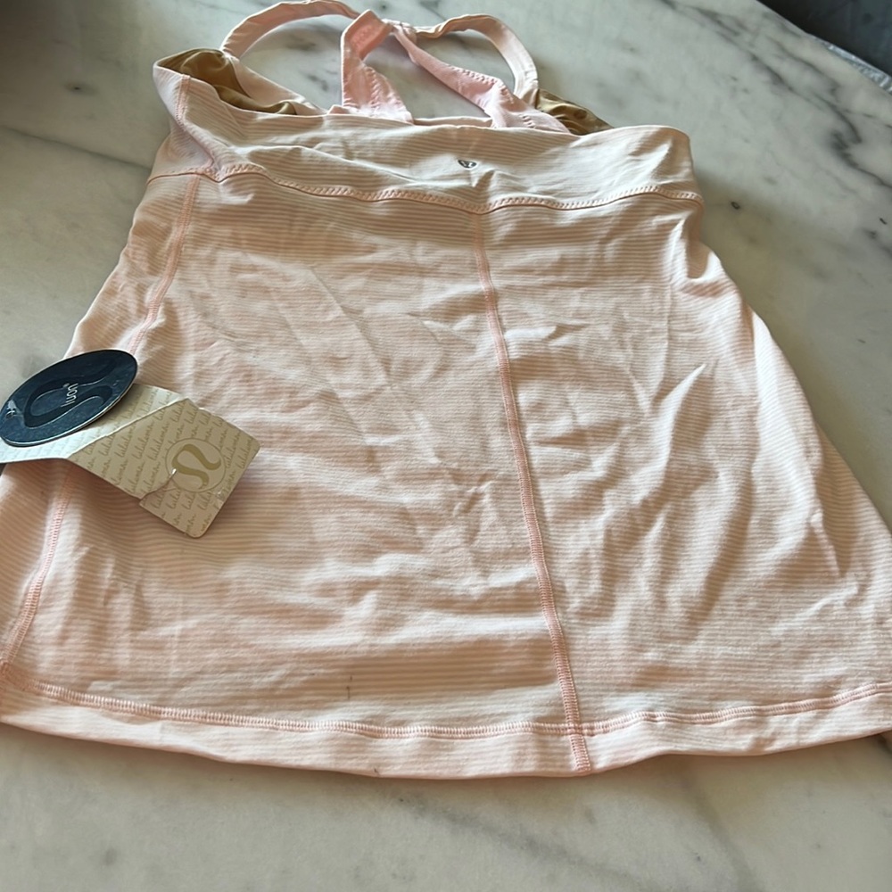 New Lululemon tank with tags ssize10